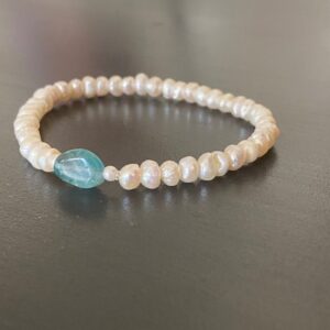 Pulsera perlas y apatita